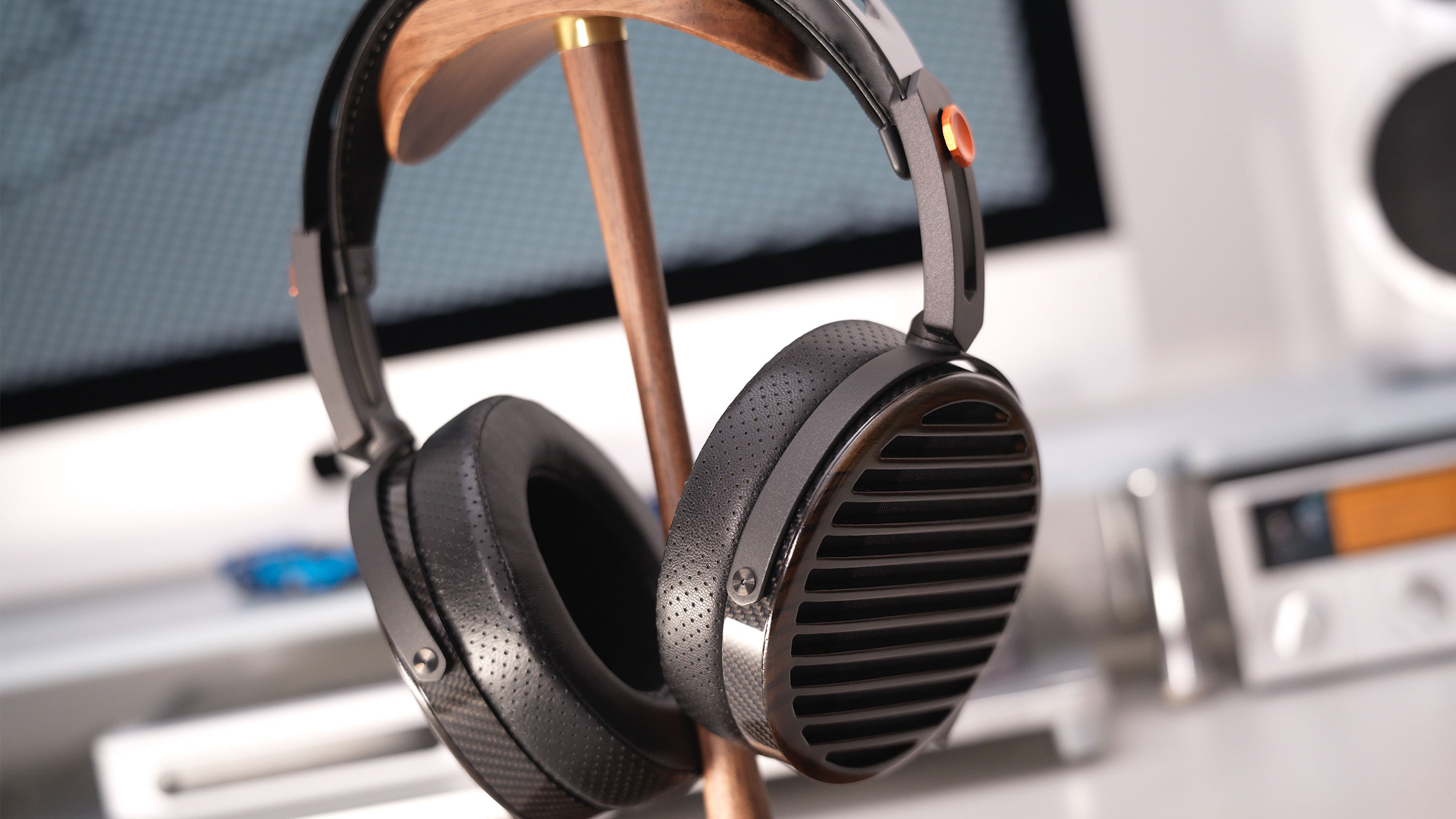 FiiO FT7, купить проводные наушники FiiO на Personal Audio