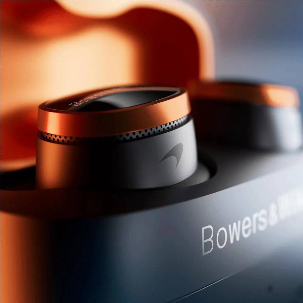 Bowers & Wilkins Pi8 McLaren Edition, купить полностью